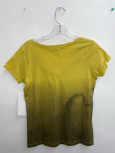 Load image into Gallery viewer, Yellow Print Shirt (12 pack)
