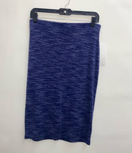 Load image into Gallery viewer, Dark Blue Skirt (12 pack)
